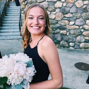 Meet your Posher, Madison